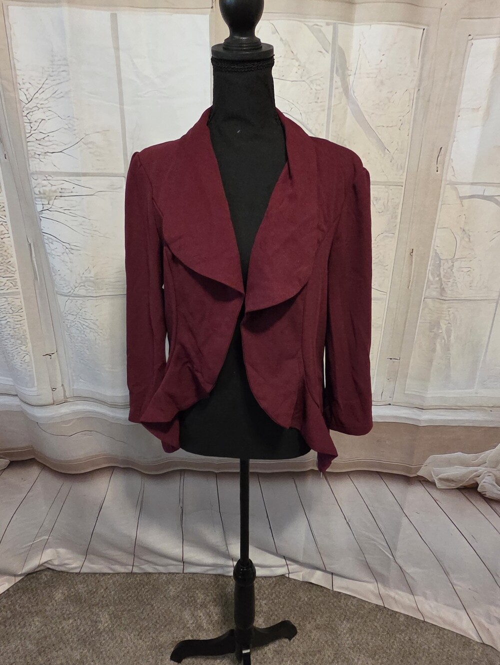Women's Draped Open-Front Jacket - Burgundy
